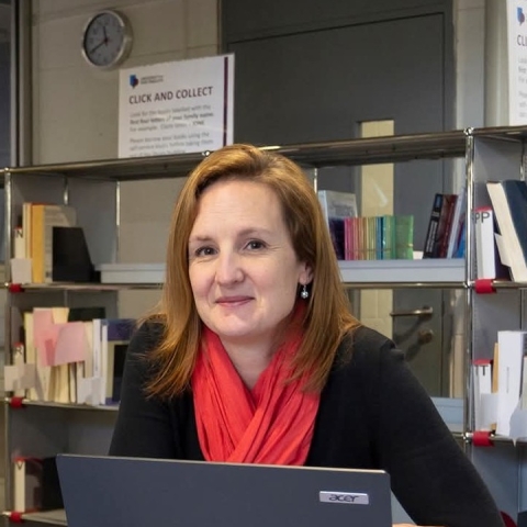 Photograph of Hannah Porter, Faculty Librarian - Business