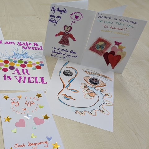Assorted affirmation cards