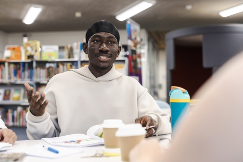 Copyright: Helen Yates Photography.
CRM team and Web Team Use only.